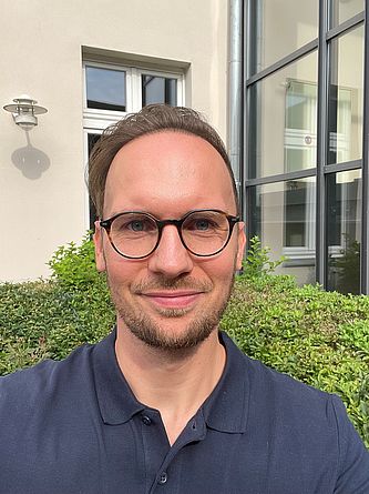 Bild des neuen Mitarbeitenden für Öffentlichkeitsarbeit und kommunikation am BR Schorfheide-Chorin